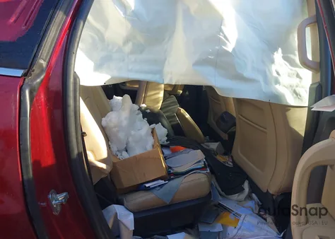 2011 Chevrolet Traverse Ltz z USA, uszkodzony, nr VIN 1GNKVLED1BJ147388